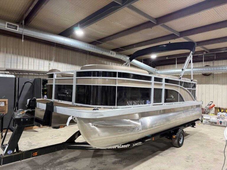 2022 Bennington 18SL US-ETWL5715I122 [photo 1]